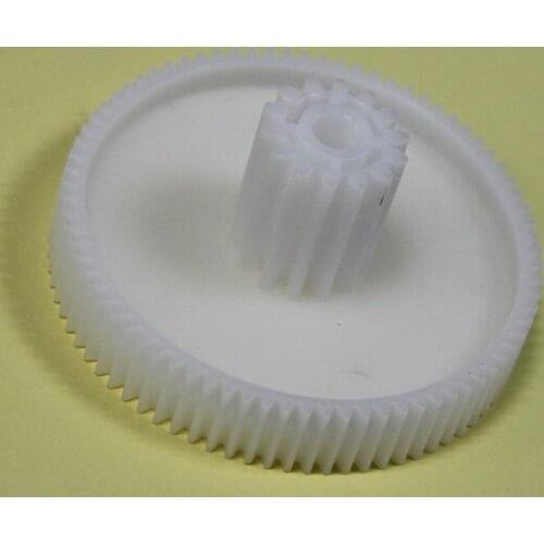 2pcs/lot Meat Grinder Parts Plastic Gear 9999990056-1 fit Elenberg Free Shipping15 pinionHousehold electric meat grinder part