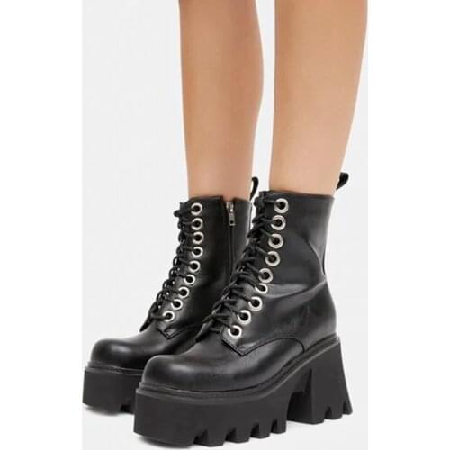 2021 womens autumn and winter new fashion Joker sponge cake boots warm short fluffy stitching comfortable square boots