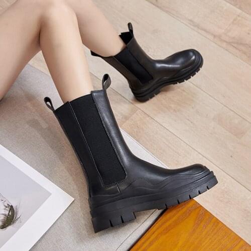 Chelsea Boots Chunky Boots Women Shoes Genuine Leather Ankle Boots Black Female Autumn Fashion Platform Booties Goth Boots
