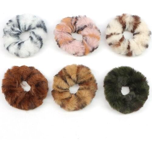 European Fashion Faux Fur Hair Scrunchies Elastic Hairbands Vintage England Style Plush Hair Ties Scrunches Bands