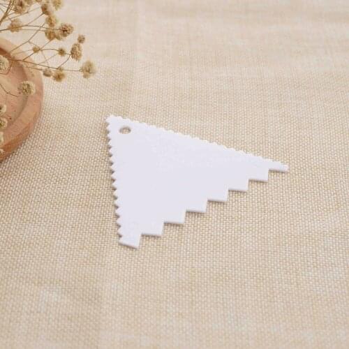 Tri-Angle Sawtooth Shape Plastic Cake Smoother Cake Cream Scraper Classic Fondant Tools Cake Decorating Tools