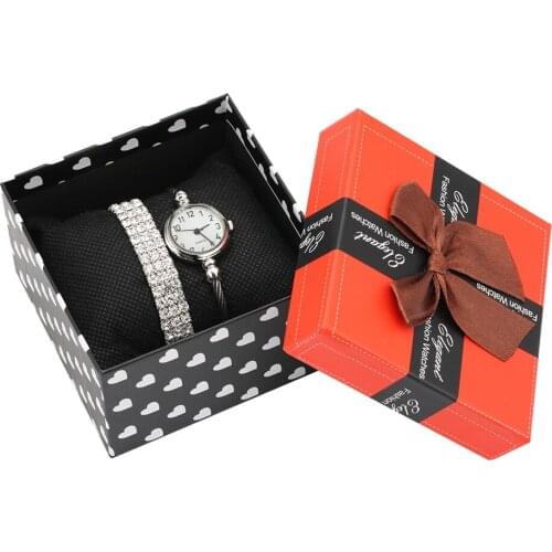 4pc/set Women Bracelet Watch Set Little Smooth Dial Top Luxury Silver Slim Strap Clock Quartz Watch Bracelet Gift for Women Girl