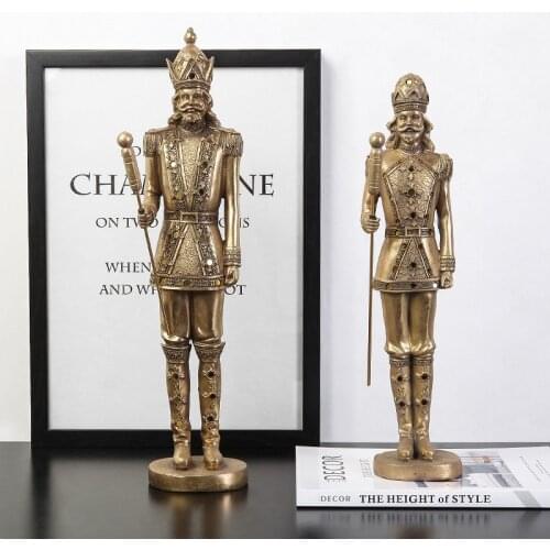 Nordic Simple Luxurious Plating Gold Nutcracker Art Sculpture Figure Figurine Resin Crafts Home Decoration statue R3766