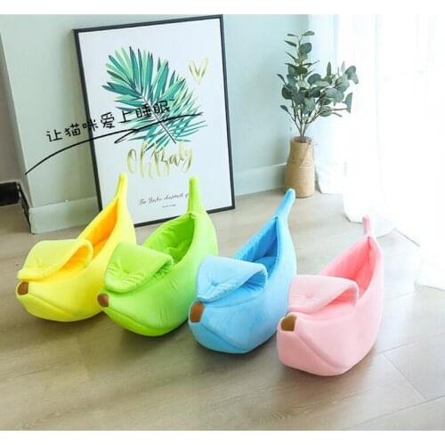 Comfortable Pet House Pet Supplies Creative Dog House Banana Shape Cat And Hamster House Winter Warm Moon Boat-shaped Pet House