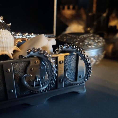 Retro Punk Earrings for Men and Women Octopus Foot Earring Personality Gothic Cool Circle Earrings Hip Hop Jewelry Accessories