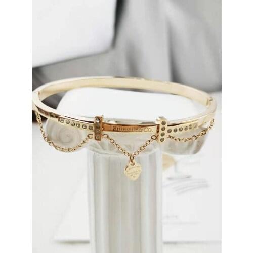 T love European and American classic brands luxury women bangle steel