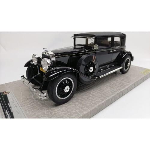 1928 Cadillac 341A Town Sedan Al Capones car in 1:18 scale Resin Model Car Collectible Black
