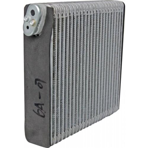 Carola automotive air conditioning evaporator Automotive air conditioning evaporator core left