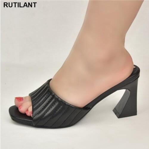 New Arrival Plus Size Women Shoes 42 2021 Fashion Women Ladies Shoes and Sandals Italian Women Wedding Sandals Bridal Pumps