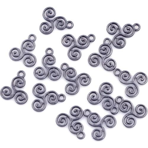 30Pcs Pendants Triskelion Lucky Cloud Metal Gunmetal For Charm Bracelets Jewelry DIY Findings 16x13mm(5/8"x4/8")