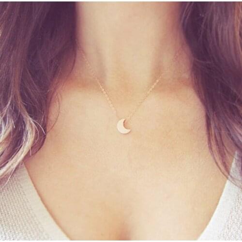 Handmade New Fashion Moon Pendant Exquisite Necklace Women Personality Simple Clavicle Chain Chokers Necklaces