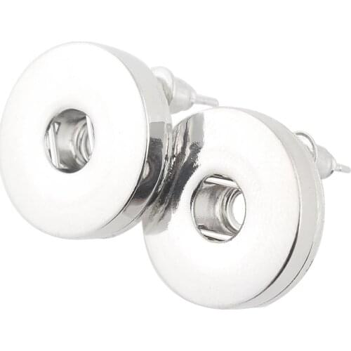 Jaynalee Stud Earrings