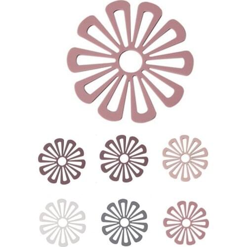 Creative Placemats Hollow out Design Heat-resistant Exquisite Flower Shape Bowl Mats for Tabletop Supplies