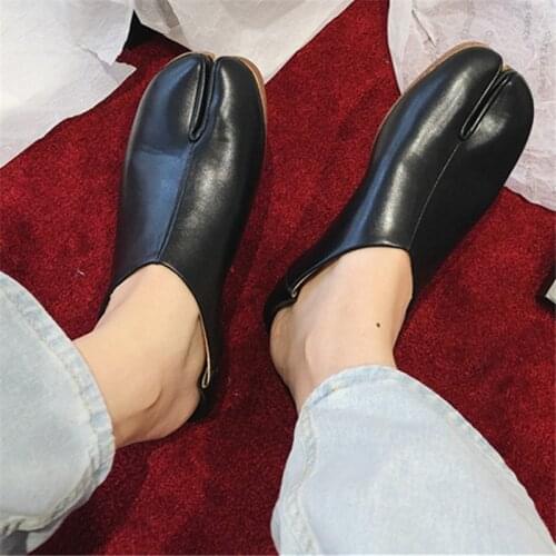 Tabi Women Ballerina Flat Shoes Designer Ballet Casual Loafers Leather Split Toe Sapato Feminino Runway Ladies Zapatos De Mujer