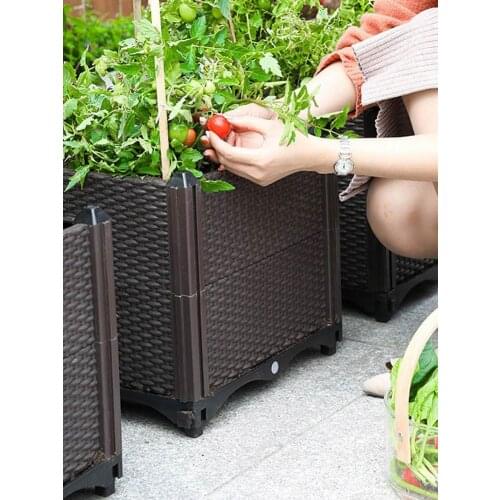 European Family Balcony Vegetable Pot Modern Planting Box Rectangle Family Balcony Plastic Flower Pot Raised Garden Bed 2021