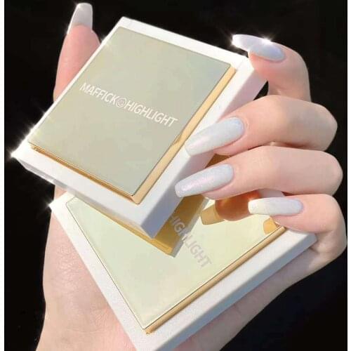 Nice Package Suitable For Daily Makeup Easily Cover Pores High Oil Control Highlighter Palette