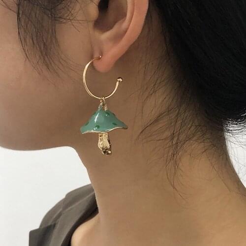 New Creative Cute Metal Small Mushroom Dangle Earrings Female bijoux Pendientes Fashion Statement Charm Drop Earrings for women