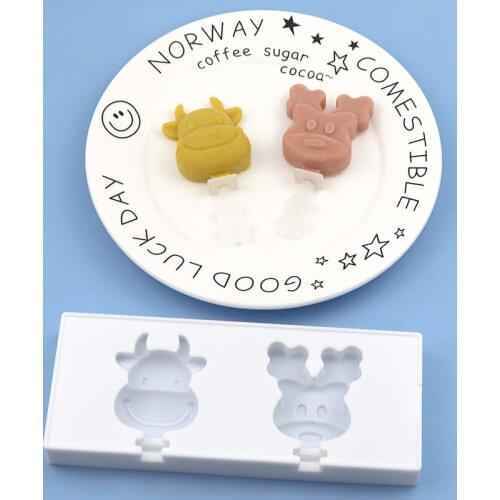 Ice Cream Mold Elk Cow Silicone Ice Cube Tray Reusable Cartoon Popsicle Mould DIY Ice Maker Ice Cream Silicone Mold with Lid