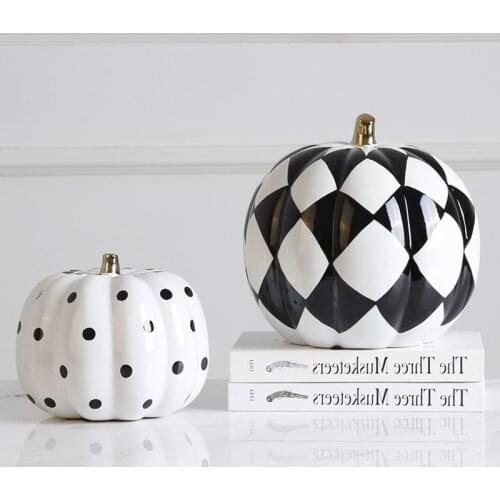 Black White Pumpkin Ceramic Statuette Ornaments Office Study Desktop Decor Porcelain Crafts Statue European Home Decoration