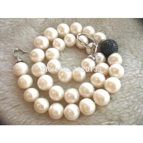 Freshwater pearl white round 11-12mm and blue necklace 19inch nature