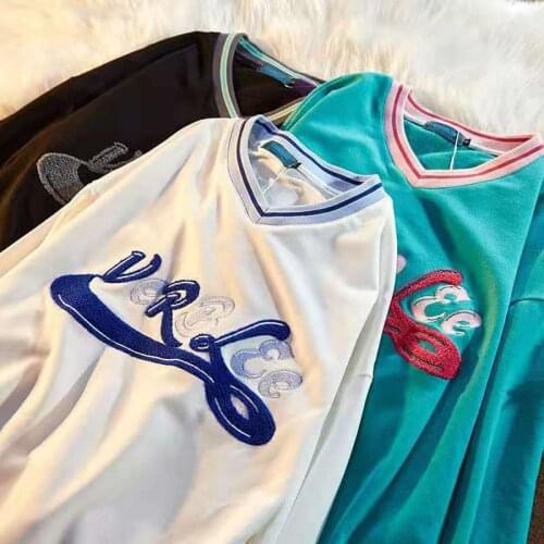 Vintage White Brand Letter Embroidery V Neck Oversized Sweatshirt Women Men Long Sleeve Street Casual Top Sport Teens Autumn New