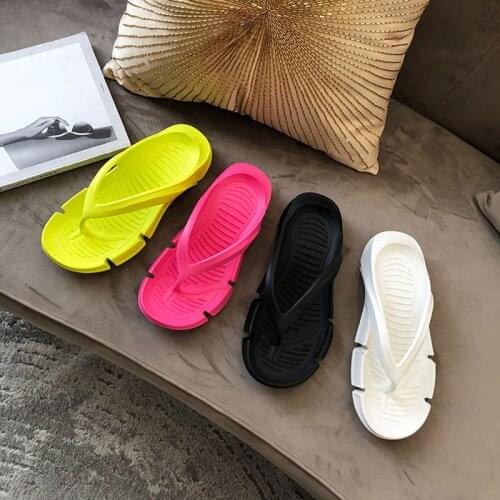 Flip Flops Women 2021 Summer Wear Thick Soled Beach Shoes Pink Casual Sports Sandals Ladies Slippers Slides Clip Toe Shoes