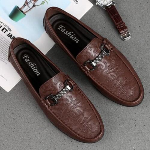 Leather slip on mens shoe loafers for soft shoes casual male comfortable brown terse waterproof black high qualityOutdoor