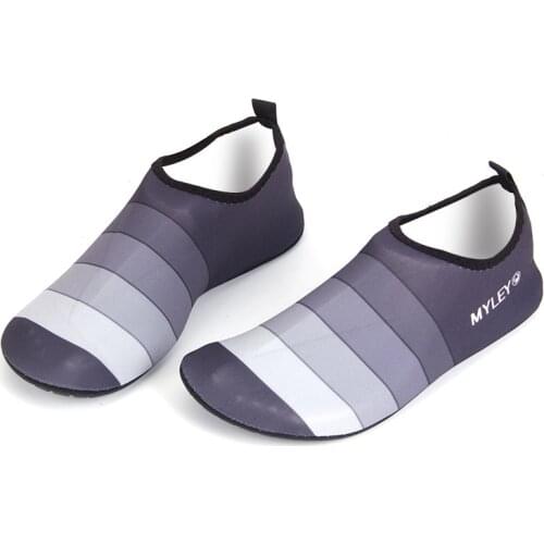 Men Striped Beach Pool Dance Swim Surf Yoga Shoes