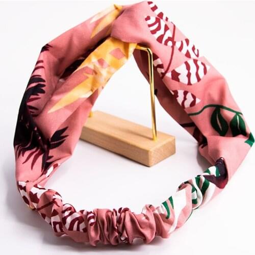 Fashion Vintage Women Girls Bandage Bandana Headwear Summer Bohemian Bandana Print Bandana Cross Bandana