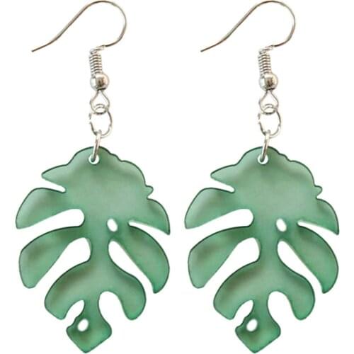 Fresh Acrylic Green Leaf Dangle Earrings For Women New Bohemian Charm Drop Earrings Young Girl Party Jewelry