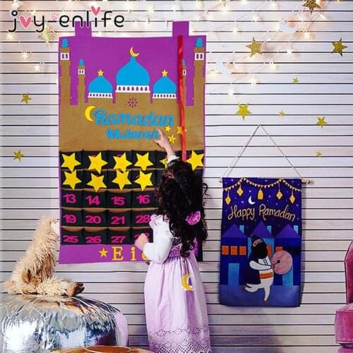 Ramadan Mubarak Advent Calendar Ramadan Kareem Decor Hanging Felt Countdown Calendar for Kids Gifts Ramadan Decorations Eid 2021