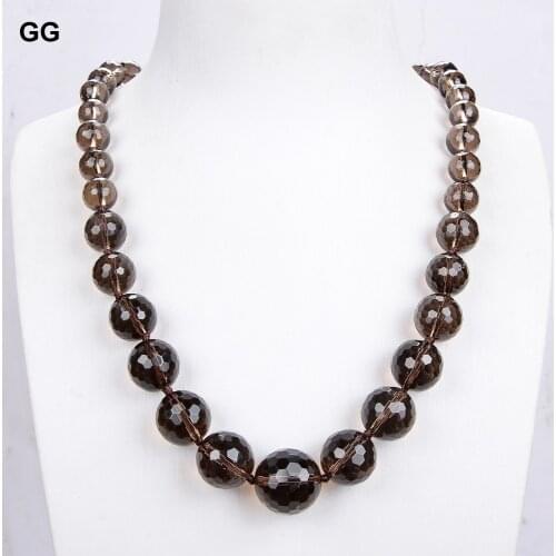 GuaiGuai Jewelry Natural 8-20mm Graduated Smoky Quartz Crystal Necklace