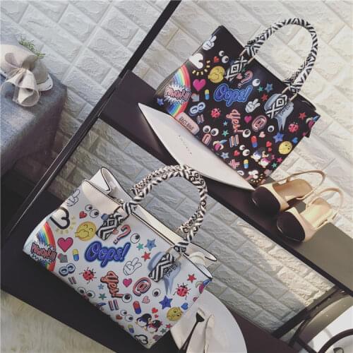 2021 New Womens bag cartoon printed graffiti Handbag large capacity ladies bag Shoulder bag slung trend Female Bag