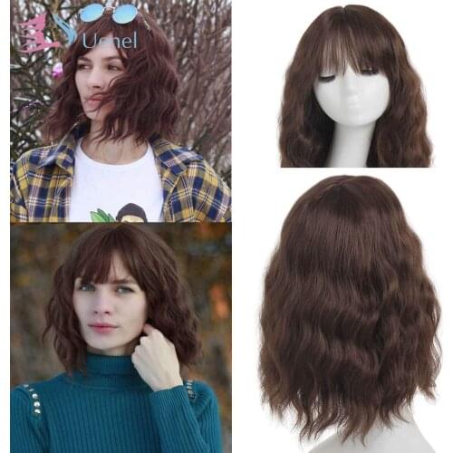 Uenel Wavy Bob Wig with Bangs 14'' Short Brown Wigs for Woman Natural Wavy Synthetic Bob Wig Fringe Short Curly Wig with Wig