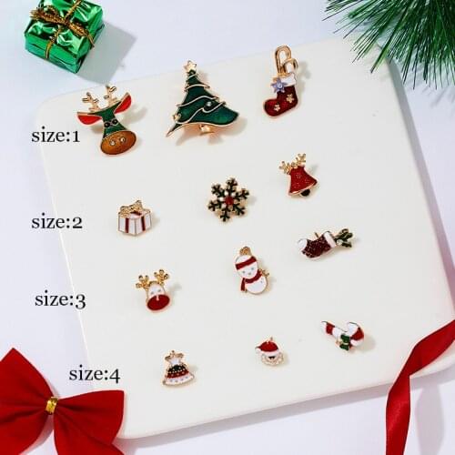 3pcs/set Christmas Stocking Christmas Tree Elk Enamel Badge Small Brooch Brooch Ladies Fashion Party Jewelry Gift