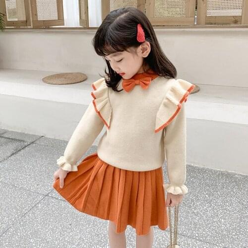 Baby girl clothes autumn and winter warm childrens knitted sweater dress two-piece girl bow lace sweater + pleated skirt suit