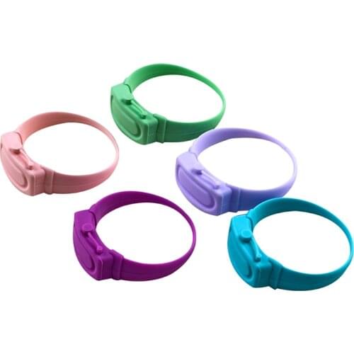 Portable Silicone Bracelet Wristband Hand Soap Bracelet /Hand Sanitizer Bracelet Dispenser Squeeze Bottle for Home Travel