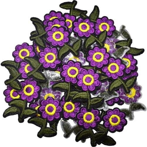 10pcs Iron On Patches For Clothing Embroidered small flower Stickers Badge Appliques Bag Hat Craft Decoration 3.0 x 2.3cm