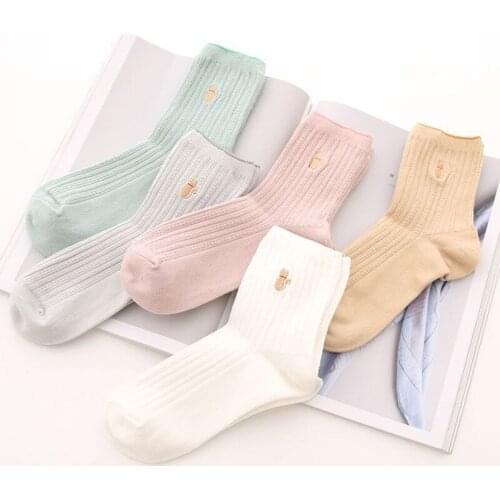 5 Pair/ Lot Autumn And Winter New Arrived Women Warm Socks Embroidery Cat Sweet Cotton College Style Female Socks High Quality