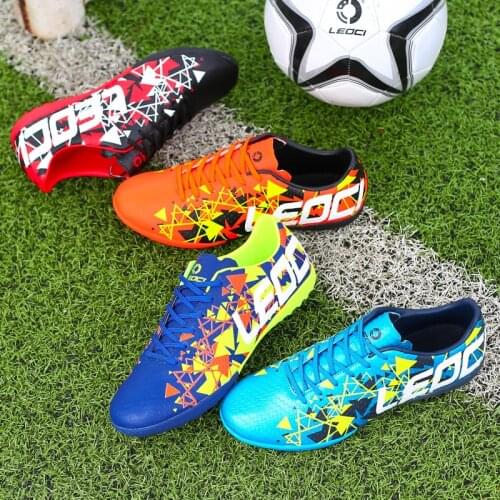 2020 new mens football shoes boys parent-child non-slip wear-resistant student training sports shoes size 31-47