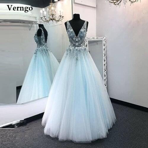 Verngo Gorgeus Red Tulle Prom Dresses With 3D Flowers V Neck V Back Lace Tied Evening Gowns Long Pageant Graduation Party Dress