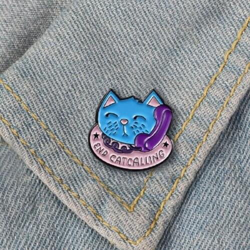 New blue cat calls cute cartoon brooch Kawaii animal cat lapel alloy small pendant childrens gift