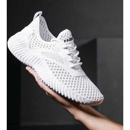 2021 Summer New Mens White Ultralight Sneakers High-Quality Mesh Breathable Black Mens Casual Shoes Support Direct Sales