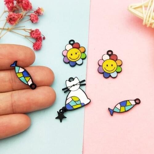 10pcs Cartoon Animals Flower Metal Enamel Pendants Spray Paint Cat & Fish Charms Floating Fit Earring Hair Jewelry DIY Accessory