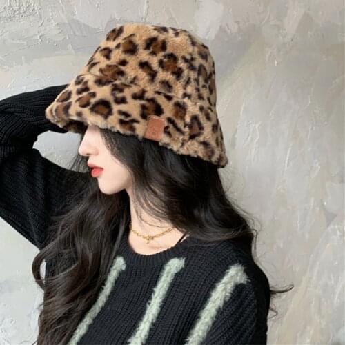 Fashion Winter Faux Fur Plush Bucket Hat Leopard Print Women Outdoor Warm Sun Hat Soft Velvet Lady Panama Fisherman Cap