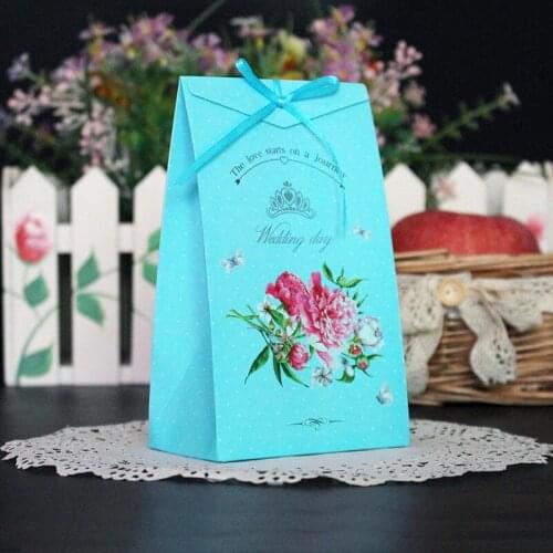 20pcs/lot Creative Color Printed Ribbon Bow Tie Birthday Baby Shower Gift Candy Bag Wedding Favors Candy Box Gift Bags