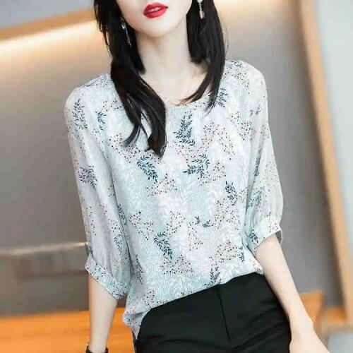 Silk top womens 2021 summer new loose silk half sleeve T-shirt fashion temperament blouse