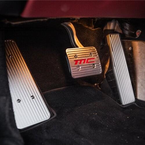 MANDECAR Pads On The Pedals