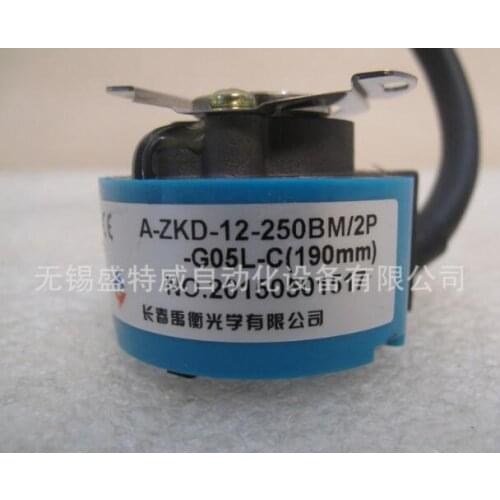 Changchun Yu Heng Encoder A-ZKD-12-250BM/2P-G05L-C Changchun, a light servo motor encoder new original