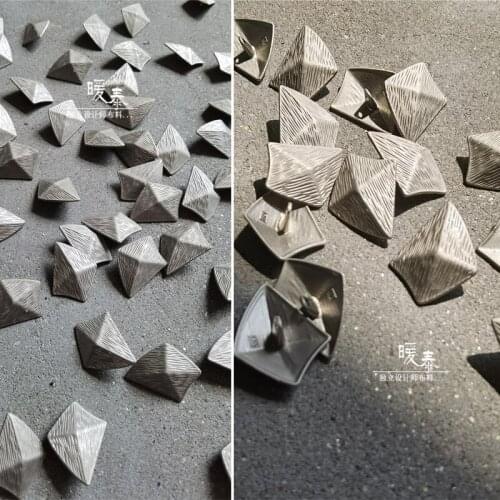 Silver Metal Buttons Shield Shape DIY Fashion Decor Overcoat Coat Clothes Sewing Accessories Designer Material